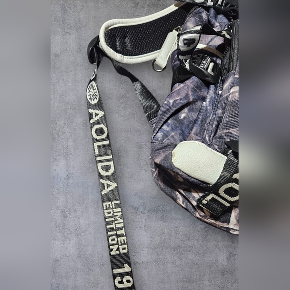 Kobe Bryant Limited Edition Black Mamba 24 Backpack LAKERS NBA Travel Gym School - Picture 6 of 9